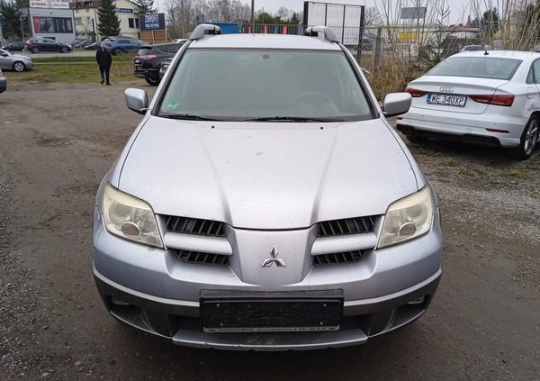 Mitsubishi Outlander cena 8900 przebieg: 273000, rok produkcji 2005 z Warszawa małe 352